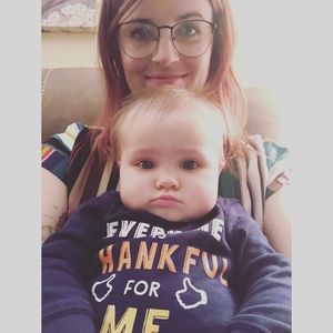 Meet your Posher, Amara